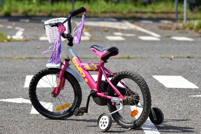 Veilig fietsen voor kinderen met diverse hulpmiddelen